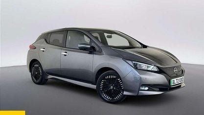 Usado Nissan Leaf N-Connecta 160 kW (218 HP) 2022 Cinzento Citadino