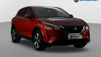 Used Nissan Qashqai N-Connecta 190 HP (139 kW) 2023 Red SUV