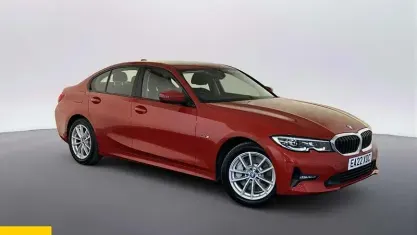 Used BMW 330e Luxury Line 292 HP (214 kW) 2022 Red Sedan