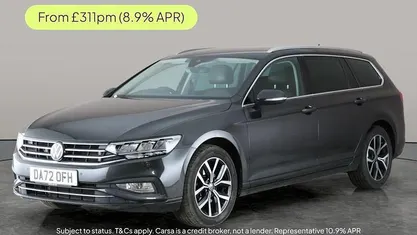 Grey Used 2022 VW Passat SEL Estate | £19,620 (Fair price)
