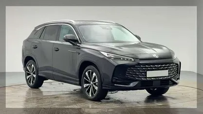 Used MG HS Trophy 170 HP (125 kW) 2024 Black SUV