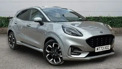 Usado Ford Puma ST-Line X 125 CV (91 kW) 2023 Plateado SUV