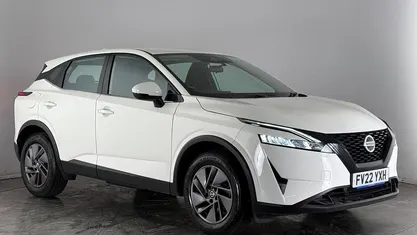 White Used 2022 Nissan Qashqai Acenta Premium SUV | £13,300 (Super price)
