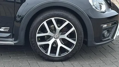 Black Used 2017 VW Beetle Dune Hatchback | £15,499 (Fair price)