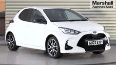 White Used 2022 Toyota Yaris Hybrid Hatchback | £15,500 (Fair price)