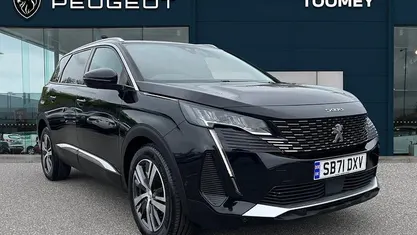 Used Peugeot 5008 Allure 131 HP (96 kW) 2022 SUV
