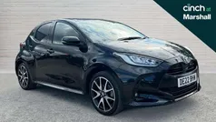 Black Used 2022 Toyota Yaris Hybrid Hatchback | £18,314 (Fair price)