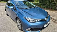 Used 2018 Toyota Auris Hybrid Hatchback | £14,300 (Fair price)