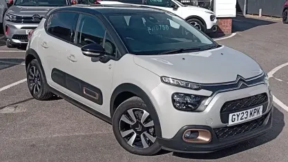 Used Citroën C3 PureTech 83 HP (61 kW) 2023 Beige Hatchback