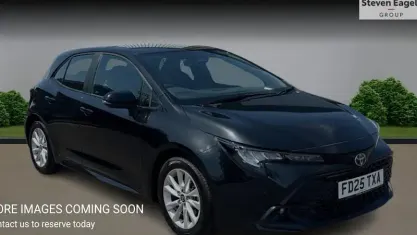 Used Toyota Corolla 140 HP (102 kW) 2026 Hatchback
