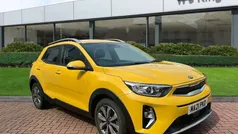 Used 2021 Kia Stonic 2 SUV | £12,295 (Fair price)