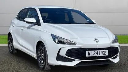Used MG MG3 Trophy 194 HP (142 kW) 2024 White Hatchback