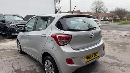 Used 2015 Hyundai i10 SE Hatchback | £8,695 (Fair price)