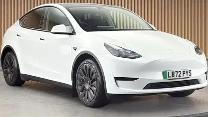 Used Tesla Model Y Standard Range 219 kW (299 HP) 2024 SUV