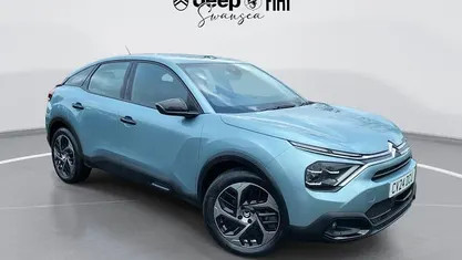 Used Citroën C4 PureTech 101 HP (74 kW) 2024 SUV