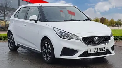 Used MG MG3 Excite 106 HP (77 kW) 2024 White Hatchback