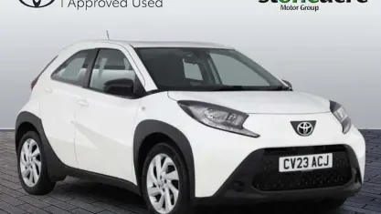 Used Toyota Aygo X PURE 72 HP (52 kW) 2025 SUV