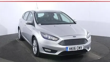 Used Ford Focus Zetec 125 HP (91 kW) 2016 Hatchback