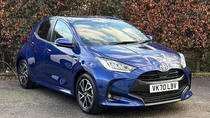 Used 2025 Toyota Yaris Hybrid Design Hatchback | £15,999 (Super price)