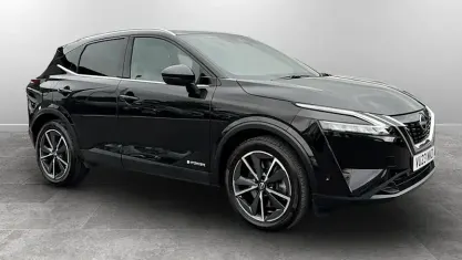 Used Nissan Qashqai Tekna 190 HP (139 kW) 2023 Pearl black SUV