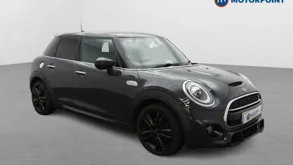 Usado Mini Cooper S Hatch 192 CV (141 kW) 2020 Gris Utilitario