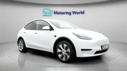 Used Tesla Model Y RWD 254 kW (346 HP) 2024 White SUV