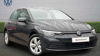 Used VW Golf VIII Life 131 HP (96 kW) 2024 Grey Hatchback