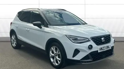 Begagnad Seat Arona FR 150 HK (110 kW) 2025 SUV