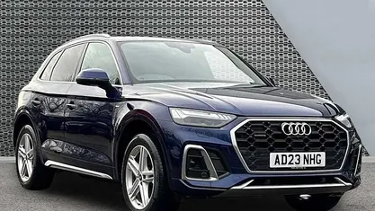 Blue Used 2023 Audi Q5 S-Line SUV | £32,629 (Fair price)