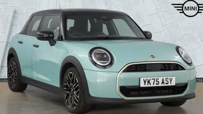 Used Mini Cooper Exclusive 114 kW (156 HP) 2026 Green Hatchback