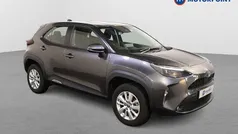 Used 2025 Toyota Yaris Hybrid Estate | £21,699 (Good price)