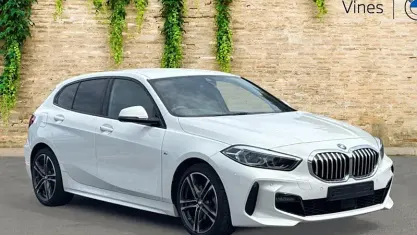 Used BMW 118 M Sport 136 HP (100 kW) 2023 White Hatchback
