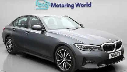 Begagnad BMW 320 Sport Line 184 HK (135 kW) 2021 Grå Sedan