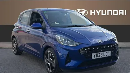 Usado Hyundai i10 Premium 84 HP (61 kW) 2023 Azul Citadino