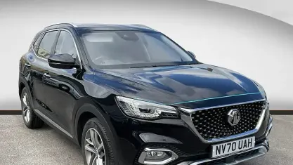 Używany MG HS Exclusive 162 KM (119 kW) 2023 SUV