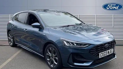 Used Ford Focus ST-Line 125 HP (91 kW) 2023 Blue Hatchback