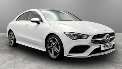 Used Mercedes CLA180 AMG Line Premium Plus 136 HP (100 kW) 2022 Sedan