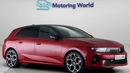 Used Vauxhall Astra GS Line 181 HP (133 kW) 2022 Red Hatchback