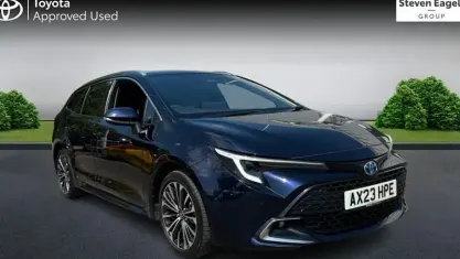 Używany Toyota Corolla Design 140 KM (102 kW) 2026 Kombi