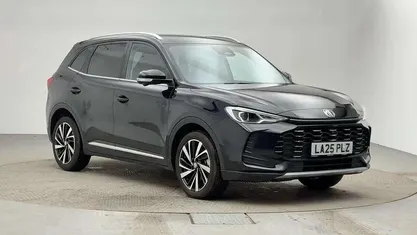 Black Used 2025 MG ZS Trophy SUV | £19,147 (Fair price)