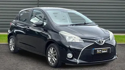 Used Toyota Yaris 69 HP (50 kW) 2016 Hatchback