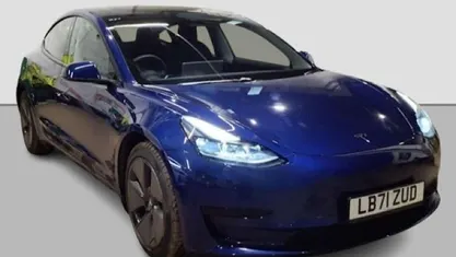 Used Tesla Model 3 Standard Range 180 kW (245 HP) 2021 Sedan