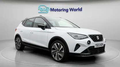 White Used 2025 Seat Arona FR Sport SUV | £17,257 (Good price)