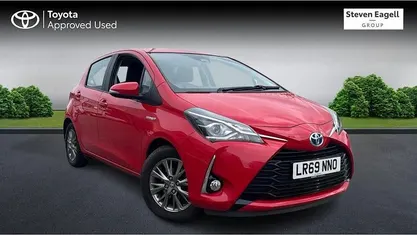 Used Toyota Yaris Hybrid 101 HP (74 kW) 2020 Hatchback