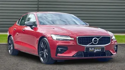 Used Volvo S60 R-Design 250 HP (183 kW) 2019 Sedan
