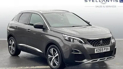 Used 2020 Peugeot 3008 GT-line Estate | £14,292 (Fair price)
