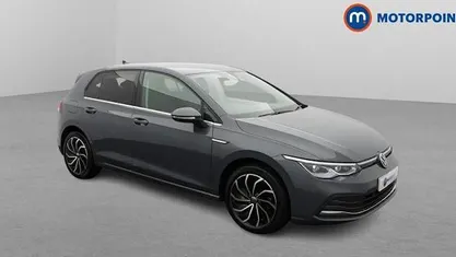 Used VW Golf VIII Edition 131 HP (96 kW) 2022 Hatchback