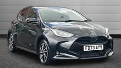 Black Used 2024 Toyota Yaris Hybrid Design Hatchback | £18,990 (Fair price)