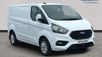 Used Ford Transit Custom Limited 131 HP (96 kW) 2023 Frozen white Van