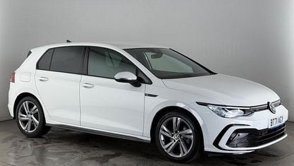 Używany VW Golf VIII R-line 150 KM (110 kW) 2023 Hatchback